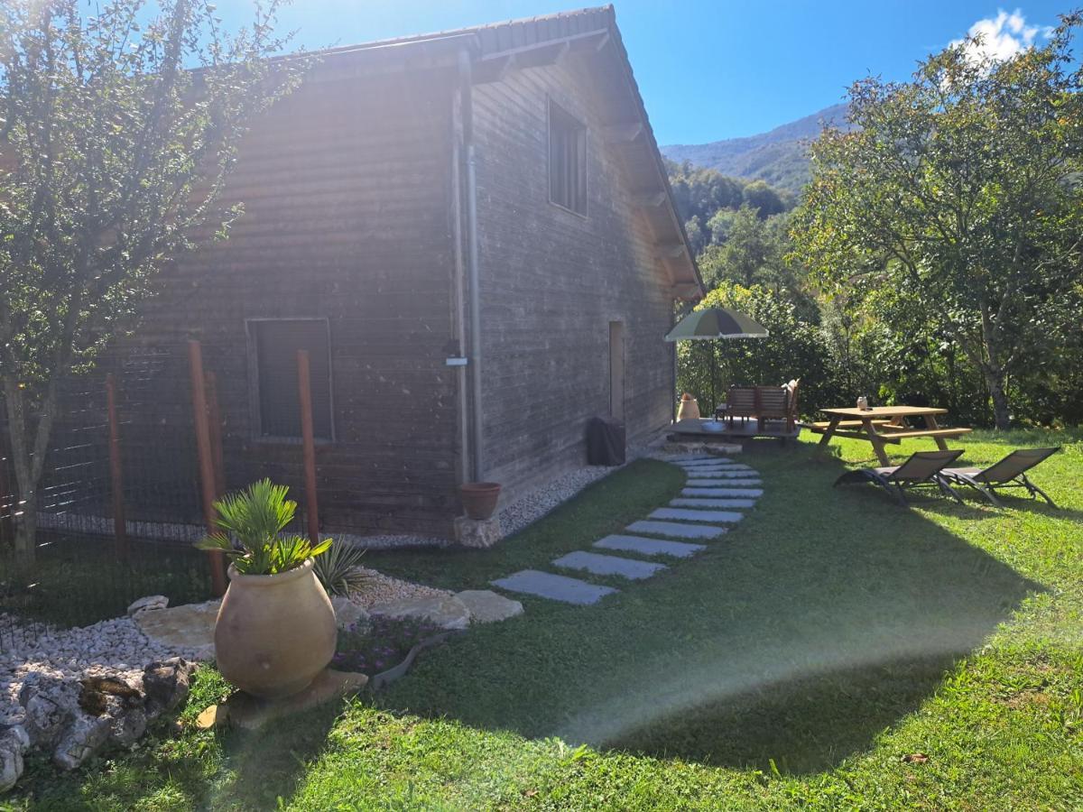 Chambre Dans Chalet Avec Piscine Apartment Saint-Jean-en-Royans Exterior photo